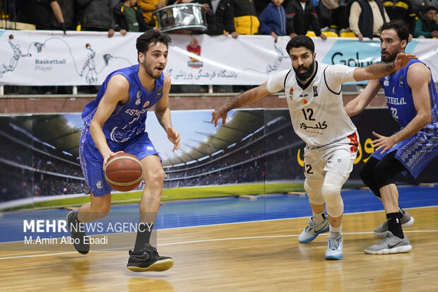 لیگ برتر بسکتبال - گلنور و استقلال