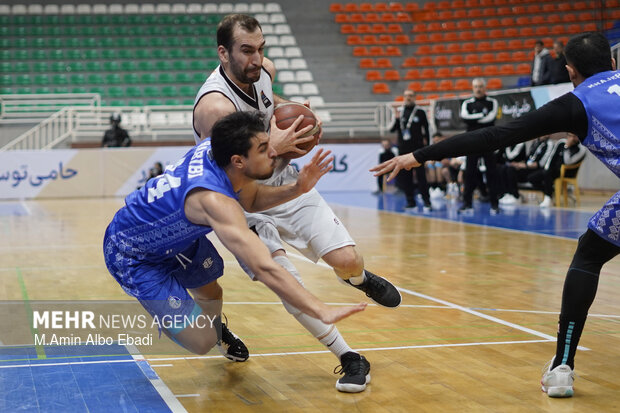 لیگ برتر بسکتبال - گلنور و استقلال