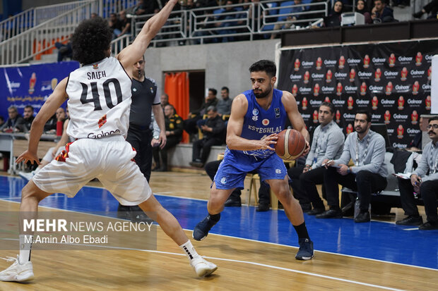 لیگ برتر بسکتبال - گلنور و استقلال
