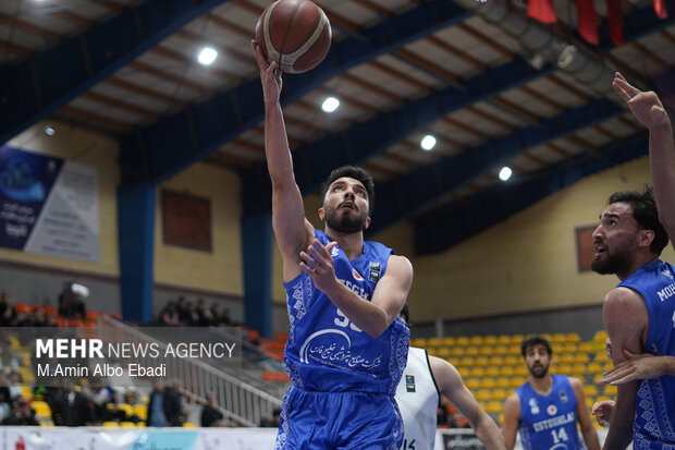 لیگ برتر بسکتبال - گلنور و استقلال
