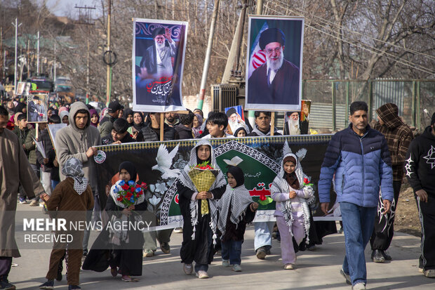 راهپیمایی کشمیری‌ھا در حمایت از رهبر معظم انقلاب