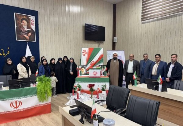 همایش جشن تکلیف سیاسی رأیاولیها در چهارباغ برگزار شد همایش جشن تکلیف سیاسی رأیاولیها در چهارباغ برگزار شد