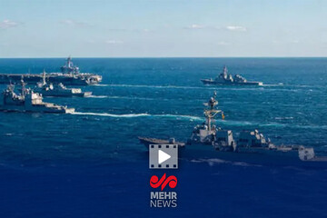 لحظه حمله آمریکا به یک قایق در اقیانوس آرام