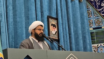 امام‌جمعه ریگان: نیروهای مسلح ایران دست به ماشه هستند