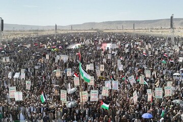 مسیرات یمنية حاشدة دعما للجمهورية الاسلامية الايرانية ونصرة لفلسطين