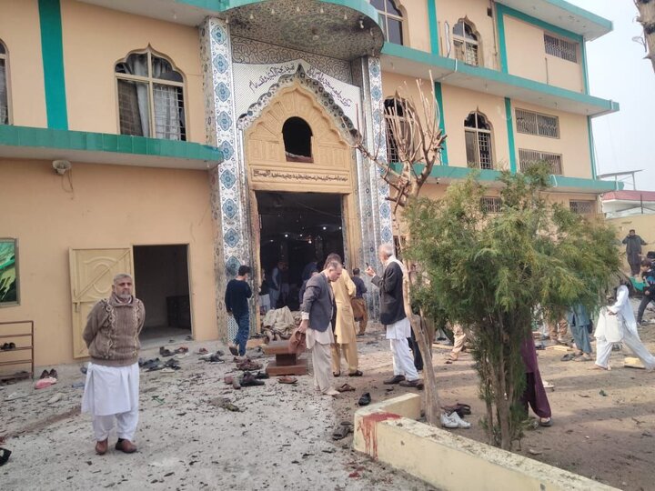 Deadly suicide blast rocks mosque in Islamabad, Pakistan