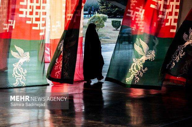 ششمین روز از چهل‌ و چهارمین جشنواره فیلم فجر