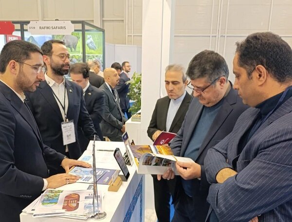 İran'ın İstanbul Başkonsolosu EMITT fuarını ziyaret etti