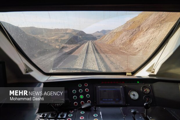 بهره‌برداری آزمایشی راه‌آهن اردبیل - میانه