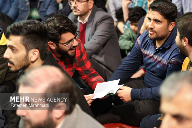 ceremony of renewing allegiance with causes of Imam Khomeini
