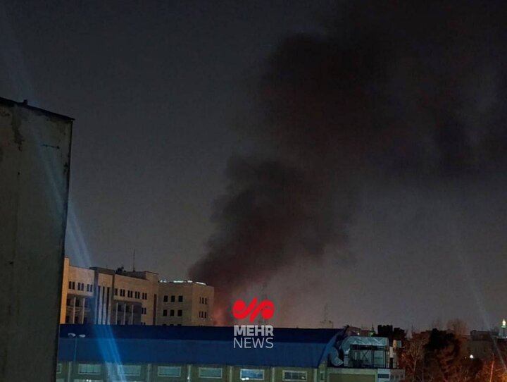 حریق کارگاه نجاری در خیابان قدوسی تهران