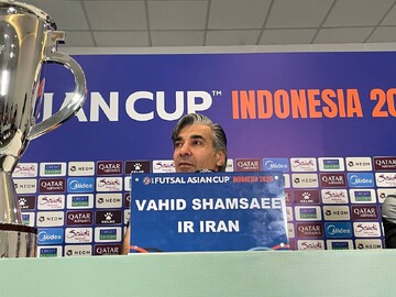جوانگرایی تیم ملی فوتسال در اولویت است/ از قهرمانی آسیا دفاع می‌کنیم