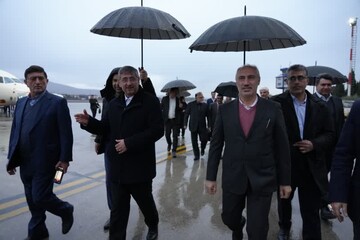 معاون رئیس‌جمهور به لرستان سفر کرد