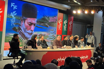 ضرورت پرداختن به انفاقات دهه ۶۰؛ جای قهرمان در فیلم‌هایمان خالی است