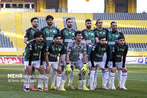 لیگ برتر فوتبال - سپاهان و خیبر