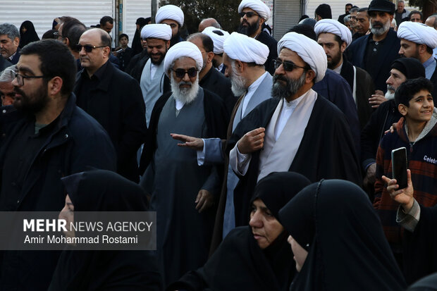 مراسم تشییع پیکر آیت الله محمودی در ورامین