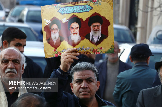 مراسم تشییع پیکر آیت الله محمودی در ورامین