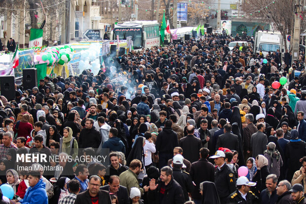 شادپیمایی نیمه شعبان در کرمانشاه