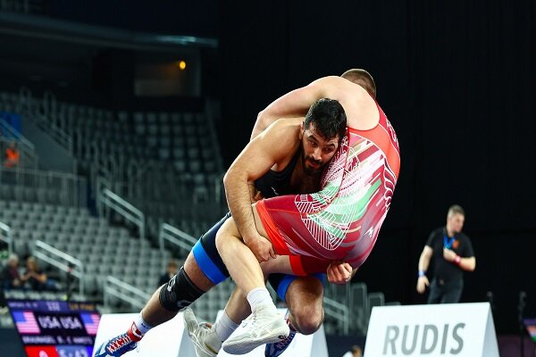 کاوه: یزدانی باید از نظر تاکتیکی بیشتر کار کند/ نباید تحت فشار باشد