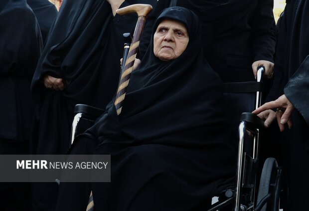 مراسم تشییع پیکر آیت الله محمودی در ورامین