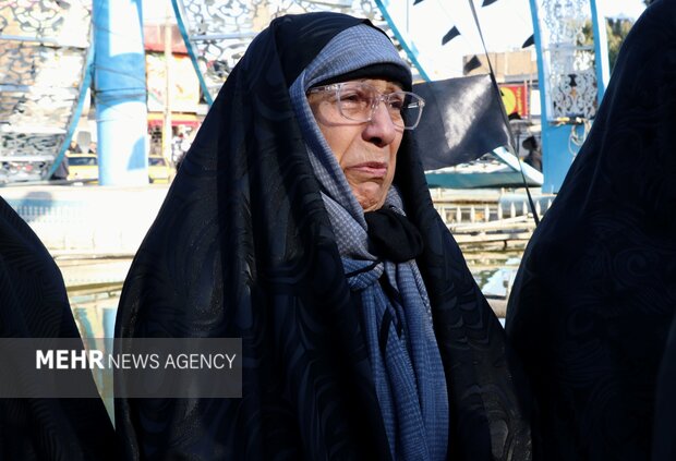 مراسم تشییع پیکر آیت الله محمودی در ورامین