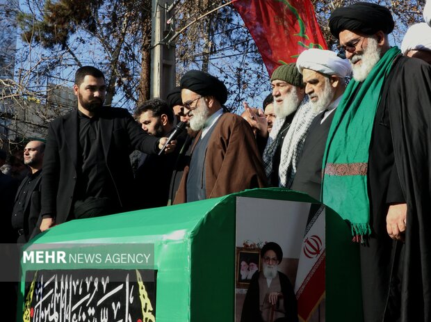 مراسم تشییع پیکر آیت الله محمودی در ورامین