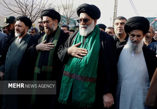 مراسم تشییع پیکر آیت الله محمودی در ورامین