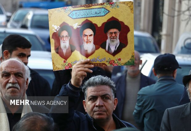 مراسم تشییع پیکر آیت الله محمودی در ورامین