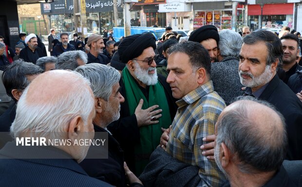 مراسم تشییع پیکر آیت الله محمودی در ورامین