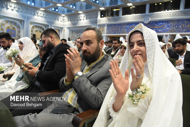 جشن ازدواج ۳۱۳ زوج بسیجی در مشهد