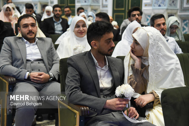 جشن ازدواج ۳۱۳ زوج بسیجی در مشهد