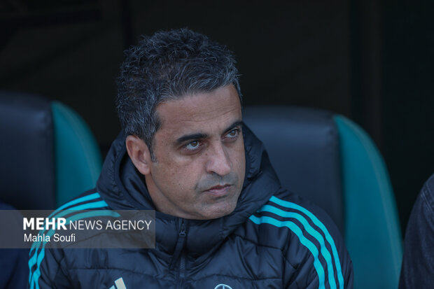 لیگ برتر فوتبال - آلومینیوم و ذوب آهن