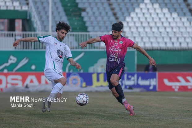 لیگ برتر فوتبال - آلومینیوم و ذوب آهن