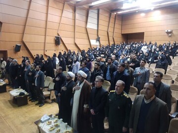 اختتامیه جشنواره استانی «پوستر نماز» در کوهدشت برگزار شد