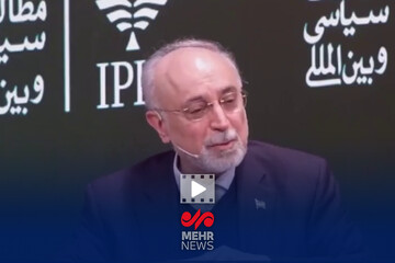 وزیر اسبق خارجه: علامت شیر و خورشید متعلق به جمهوری اسلامی ایران است