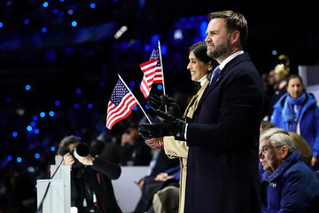 VIDEO: JD Vance booed at Winter Olympics opening in Milan