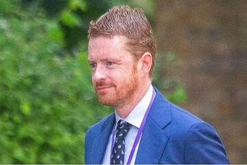 رییس دفتر نخست‌وزیر انگلیس استعفا داد