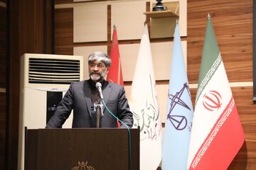 عتباتی: انقلاب اسلامی و دستاوردهای آن باید حفظ شود