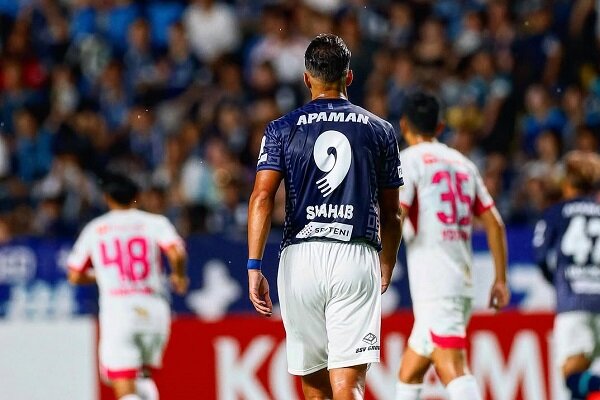 لژیونر ایرانی از لیست تیمش خط خورد