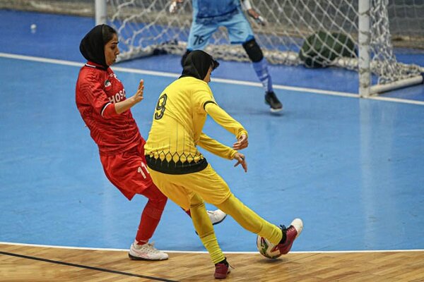 نبرد استقلال برای تثبیت صدر و تلاش تیمها برای فرار از بحران