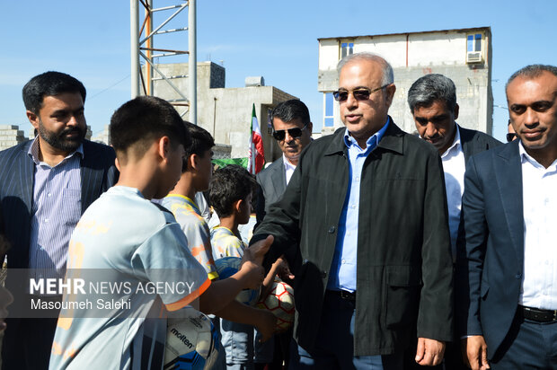 افتتاح و کلنگ‌زنی پروژه‌های شهرستان میناب و رودان در دهه فجر