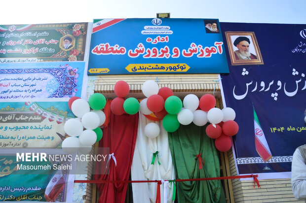 افتتاح و کلنگ‌زنی پروژه‌های شهرستان میناب و رودان در دهه فجر