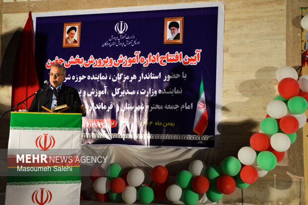 افتتاح و کلنگ‌زنی پروژه‌های شهرستان میناب و رودان در دهه فجر