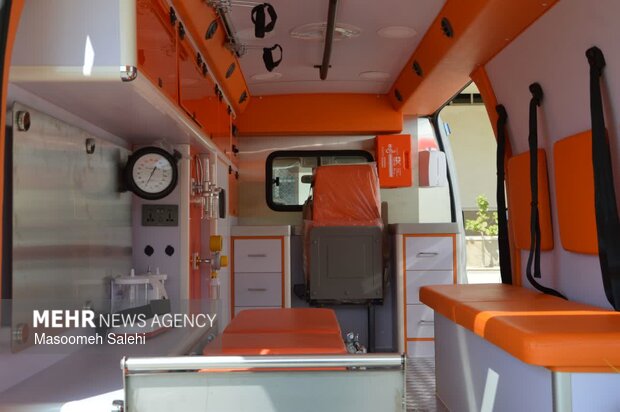 ۱۱ دستگاه آمبولانس جدید به ناوگان اورژانس هرمزگان الحاق شد