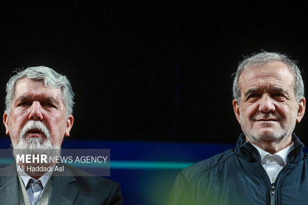 Closing ceremony of Iran’s 43rd Book of Year Award
