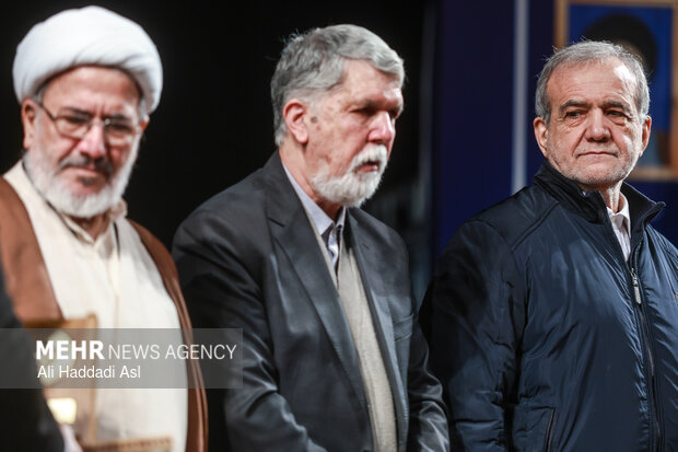 آئین اختتامیه چهل و سومین جایزه کتاب سال جمهوری اسلامی ایران