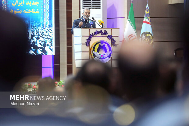 دیدار فرماندهان و کارکنان نیروی هوایی و پدافند هوایی با رییس ستاد کل نیروهای مسلح