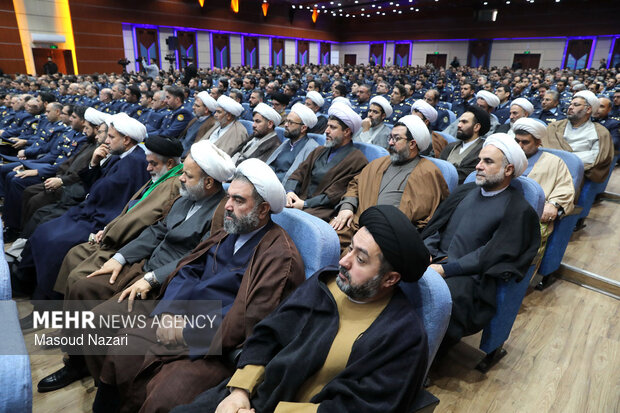 دیدار فرماندهان و کارکنان نیروی هوایی و پدافند هوایی با رییس ستاد کل نیروهای مسلح