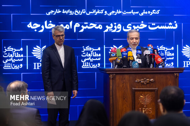 News conference of Iranian Foreign Minister Araghchi
