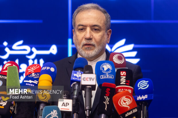 نشست خبری عباس عراقچی وزیر امور خارجه